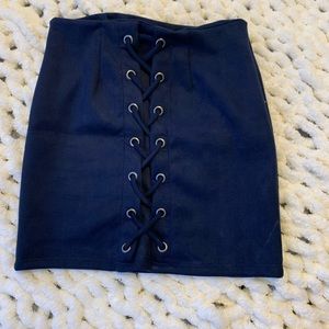 navy skirt